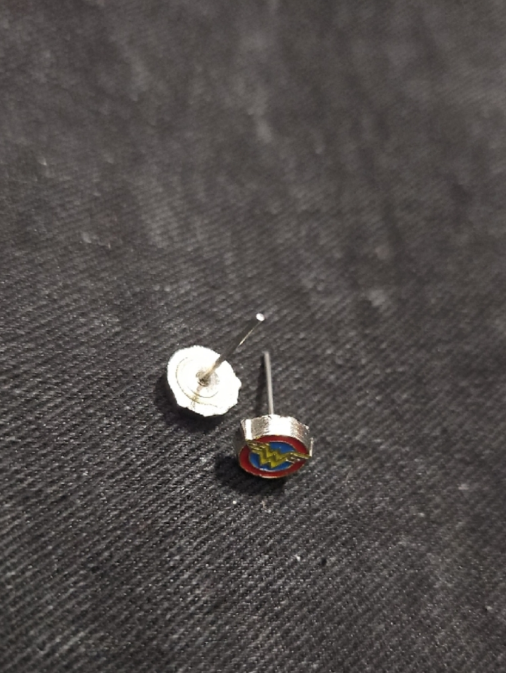 Wonder Woman Logo Stud Earrings - Red, Blue, Yellow - Picture 3 of 4